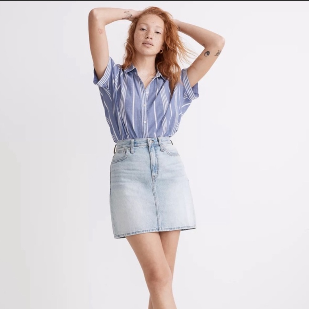 Madewell Denim High-Waist Straight Mini Skirt in Fitzgerald Wash sz 29 NE704